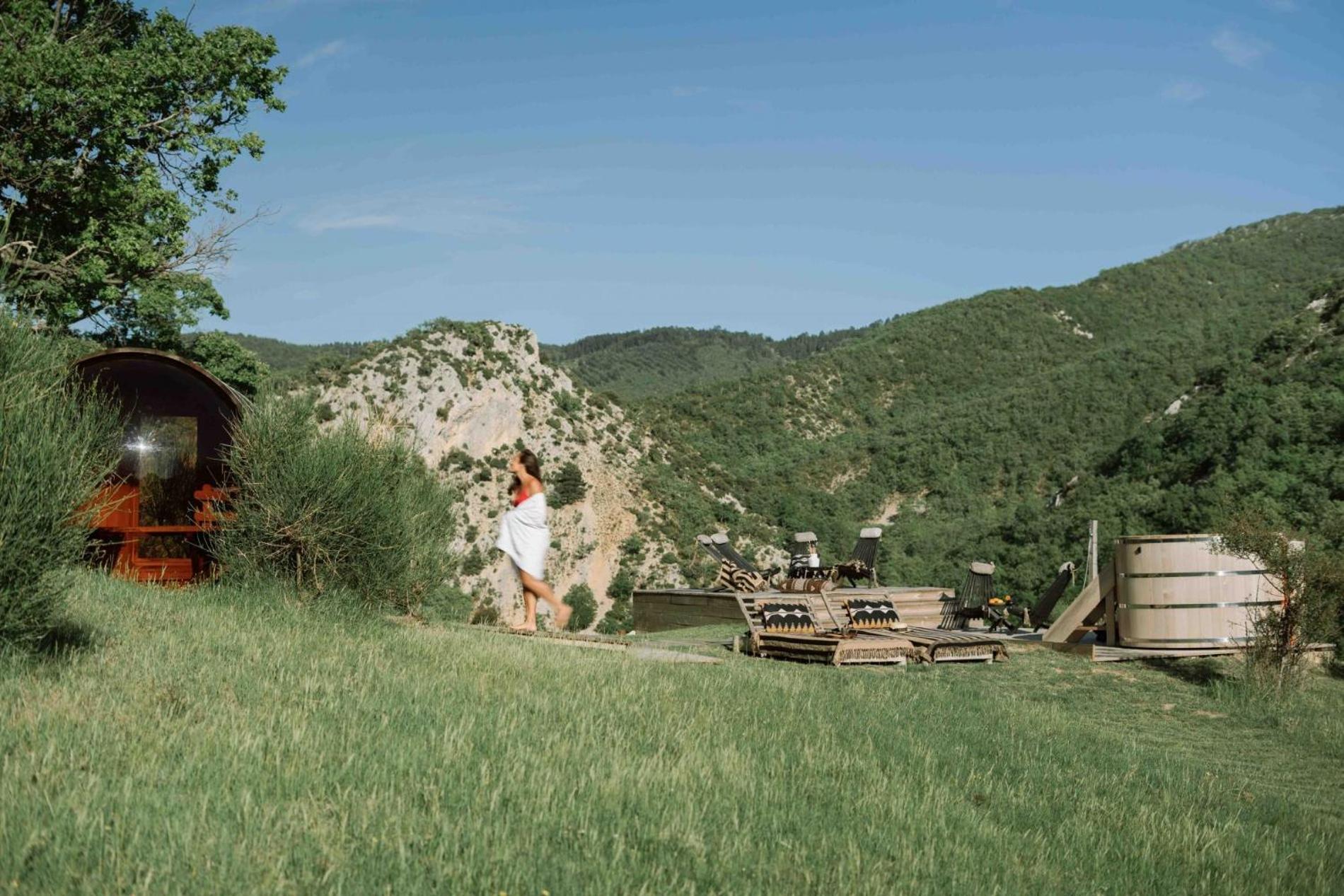 Le Domaine Du Castellas Sivergues Екстер'єр фото